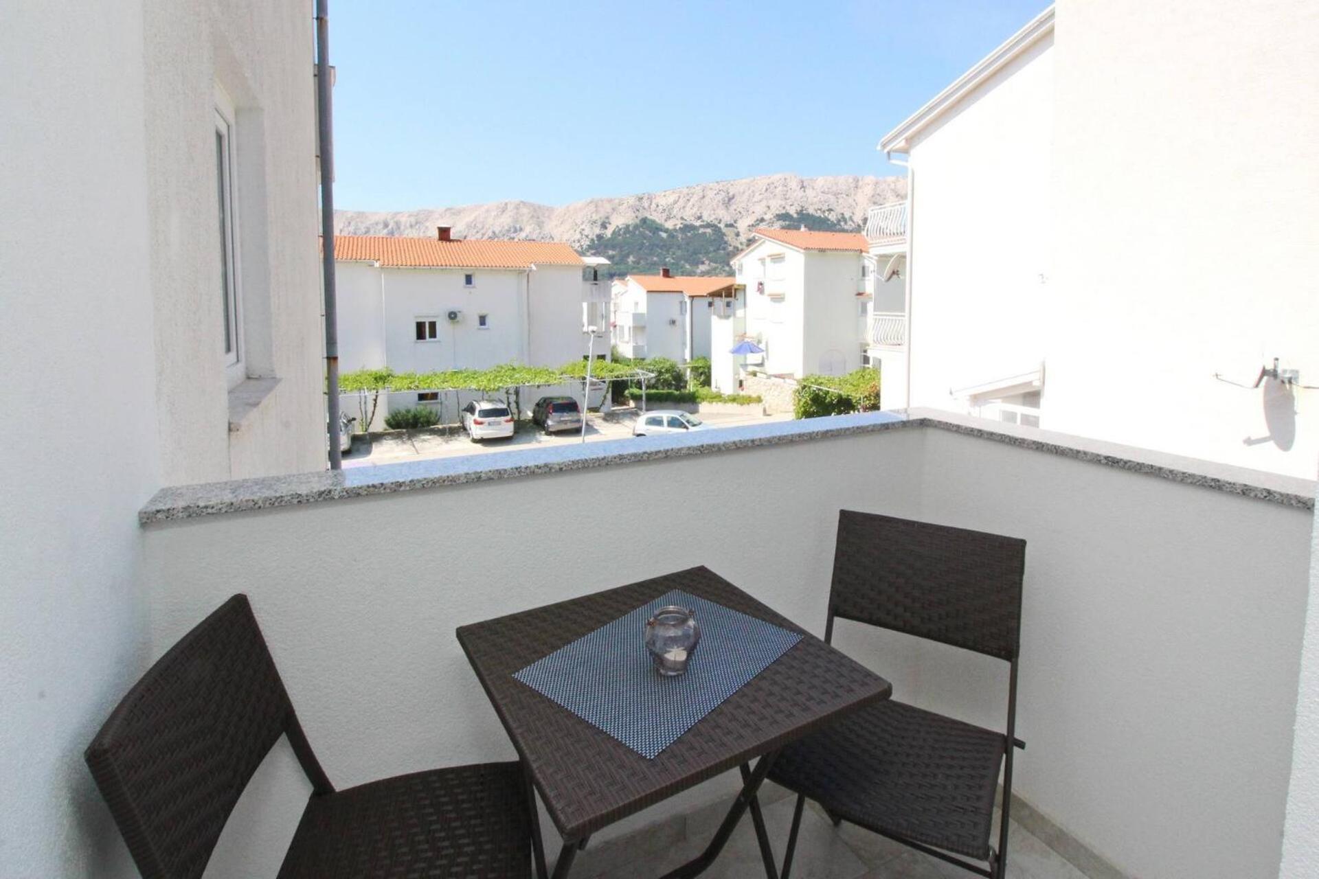 Apartments Karamarko Baška Exteriör bild
